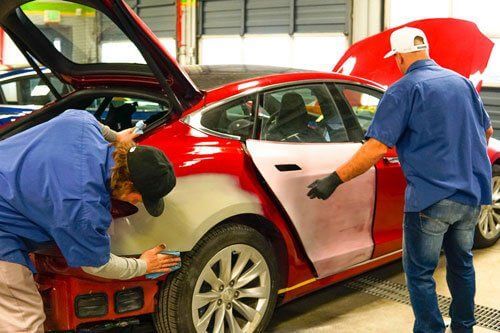 "How to Choose the Best Auto Body Shop Near You"